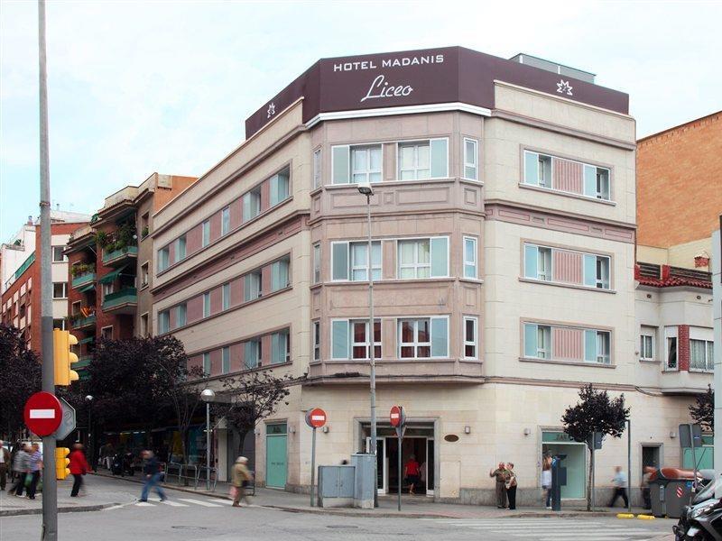 Hotel Madanis Liceo L’Hospitalet de Llobregat Exterior foto